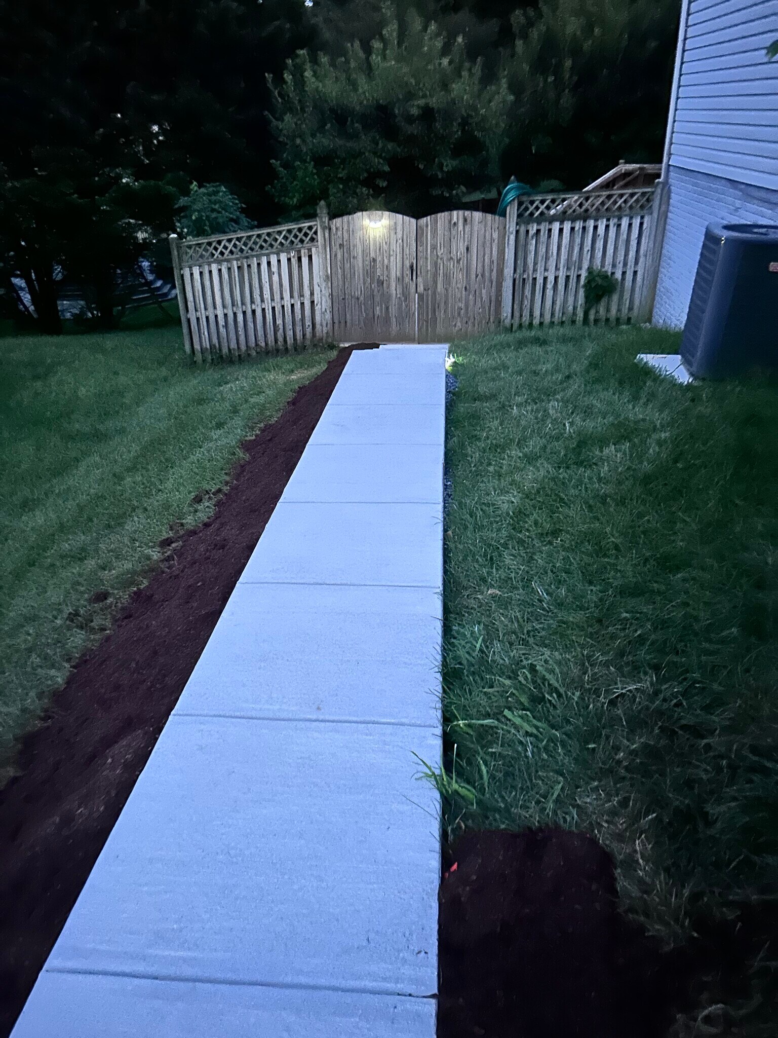 Building Photo - 15402 Jenkins Ridge Rd