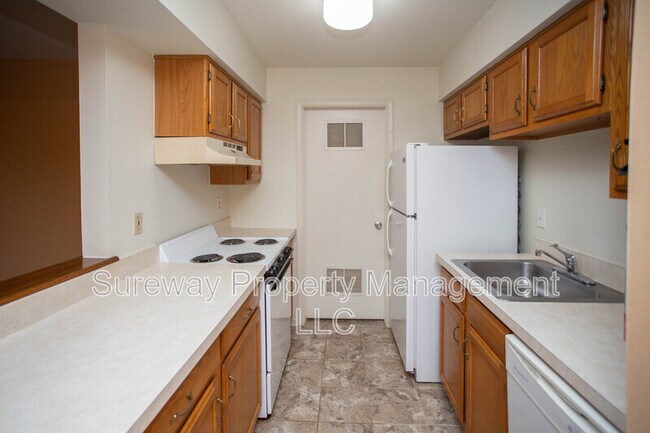 Building Photo - 115 Claire Ct