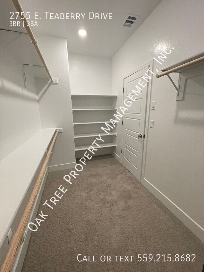 Building Photo - 2755 E Teaberry Dr