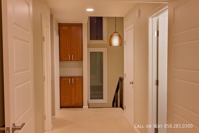 Building Photo - 732 Camino Santa Barbara