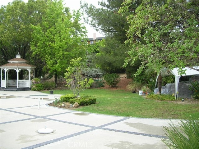 Building Photo - 23665 Meadcliff Pl