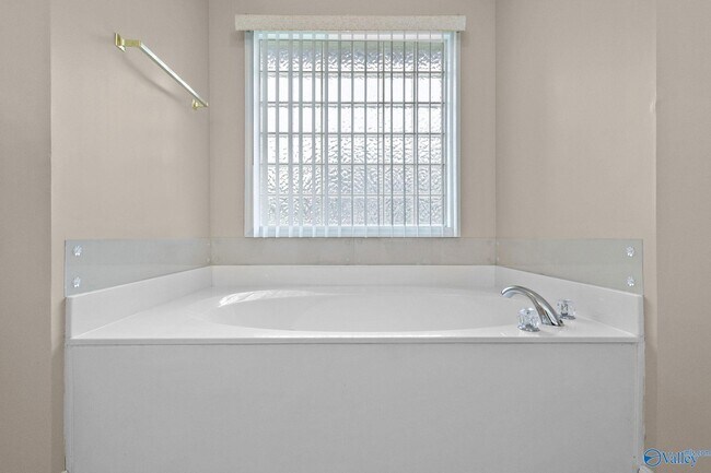 Building Photo - 106 Smith Vasser Rd