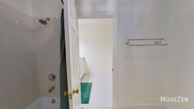 Building Photo - 5630 Colony Crossing Dr