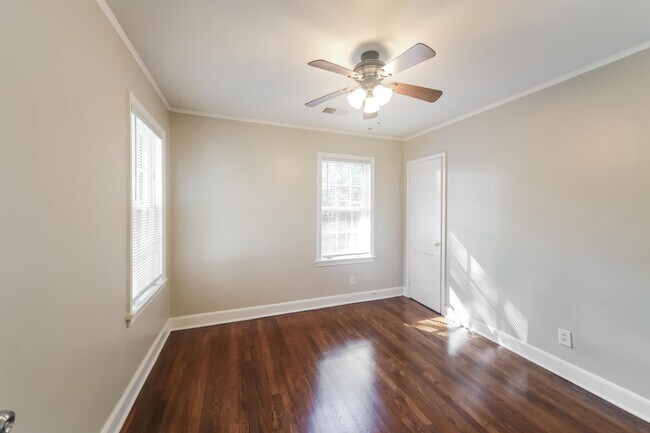 Building Photo - 174 W Lafayette Cir