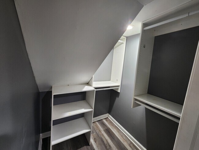 Building Photo - Terra Firma Rd