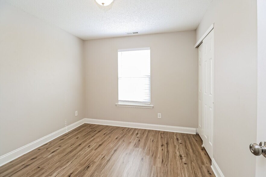 Building Photo - 414 Tribune Dr