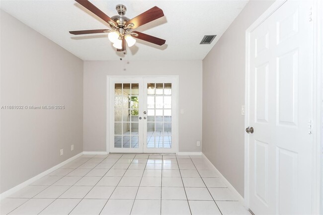 Building Photo - 12489 Guilford Way