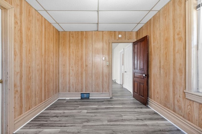 Building Photo - 520-530 Washington St