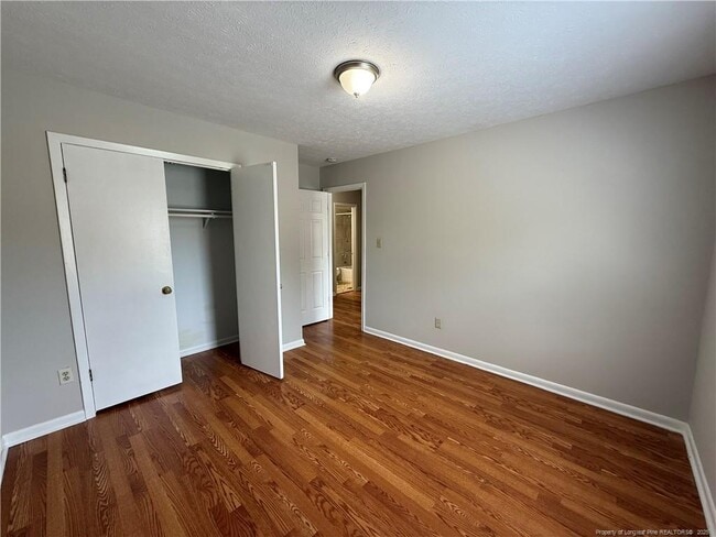 Building Photo - 849 Stoneykirk Dr