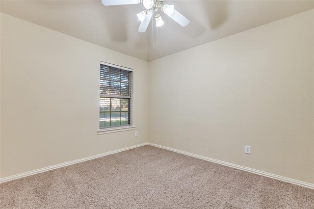 Building Photo - 305 Parkhurst Ln