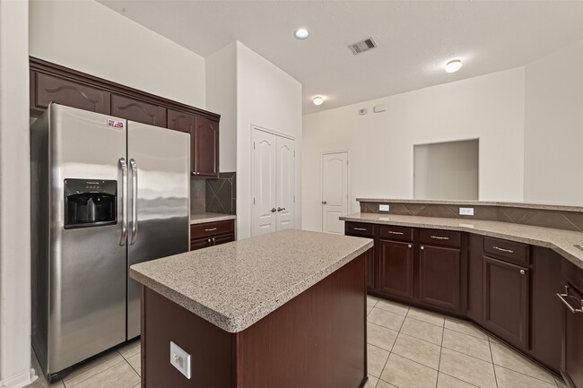 Building Photo - 9202 Sorrell Hollow Ln