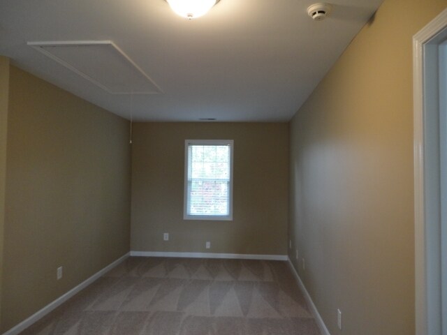 Building Photo - 2601 Trailwood Hills Drive