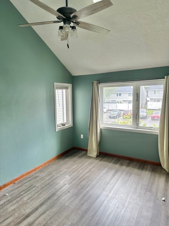 Primary Photo - 25 Meadow Pond Dr