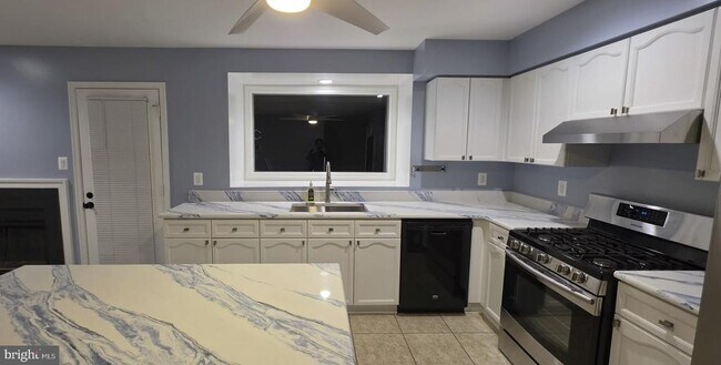 Building Photo - 21780 Canfield Terrace