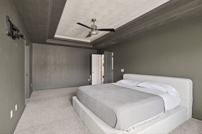 Building Photo - 207 Hearthstone Rch