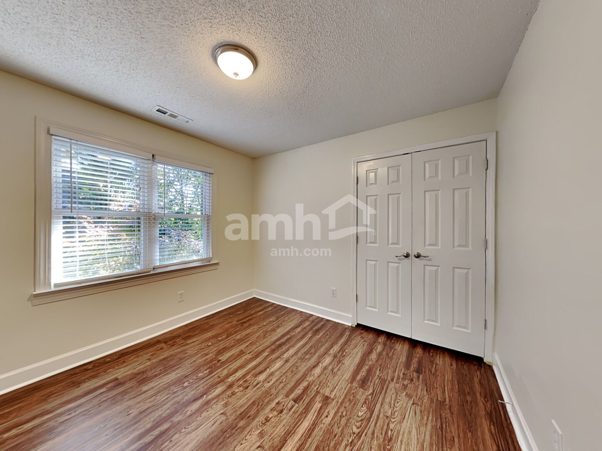 Building Photo - 4804 Forest Highland Dr