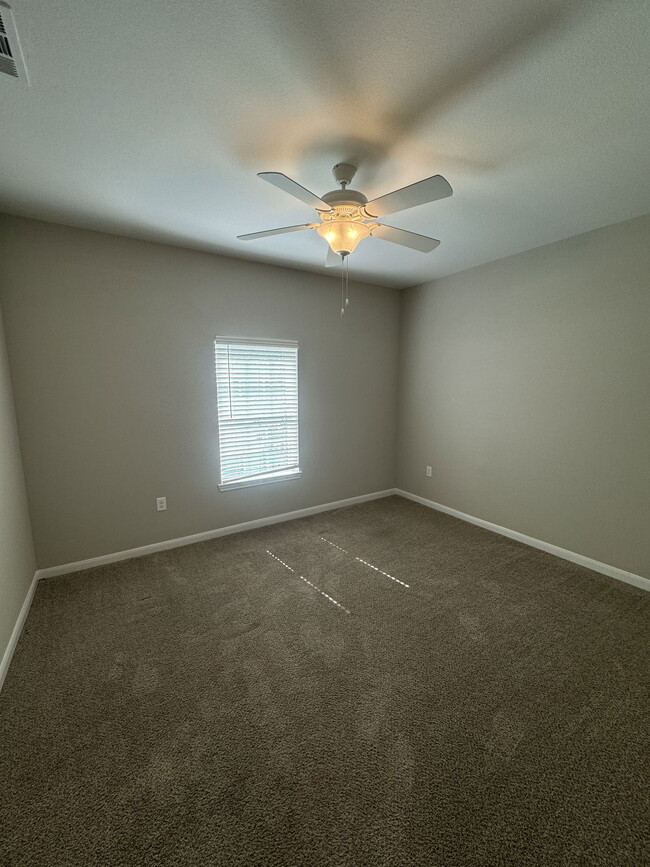 Building Photo - 3999 John Sharp Dr