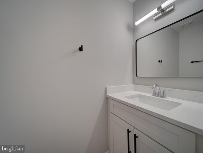 Building Photo - 4432 Indigo Ln