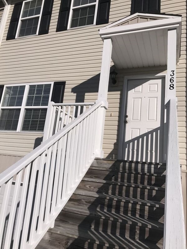 Building Photo - 368 Laurel Oak Ln