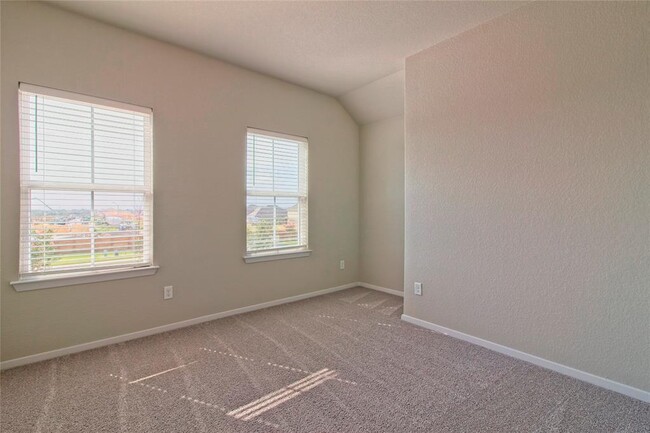 Building Photo - 6501 Wolf Pack Dr