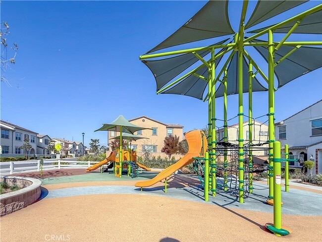 Building Photo - Beautifully 2019-Built 3 Beds 2.5 Baths 1,468 Sqft Home in Eastvale!