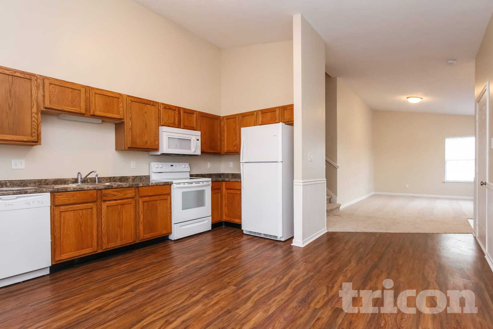 Building Photo - 4040 Dogwood Ln