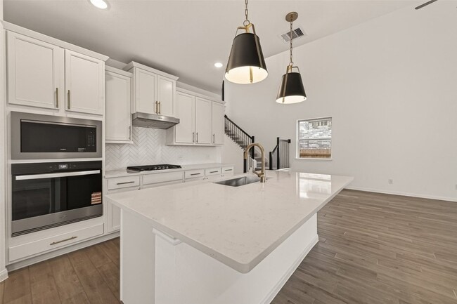 Building Photo - 7327 Blue Gentiana Ln