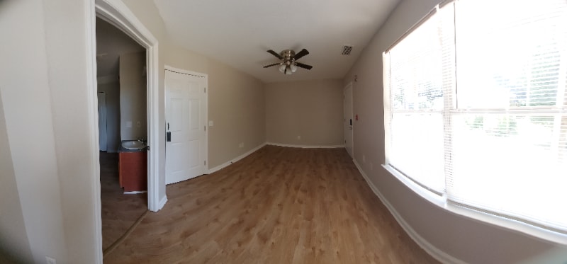 Building Photo - 1329 Nylic St