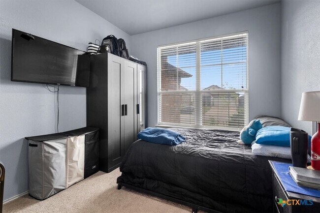 Building Photo - 9613 Adeel Dr