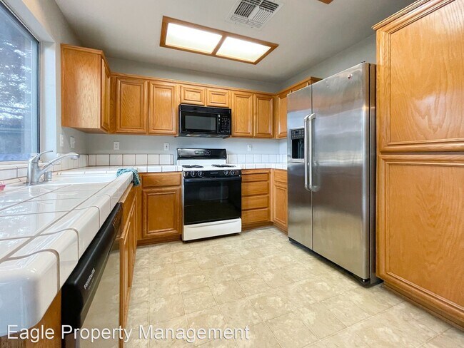 Building Photo - 3 br, 2.5 bath House - 4871 Timepiece Cir
