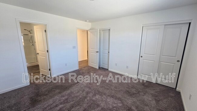 Building Photo - 677 McGill Dr