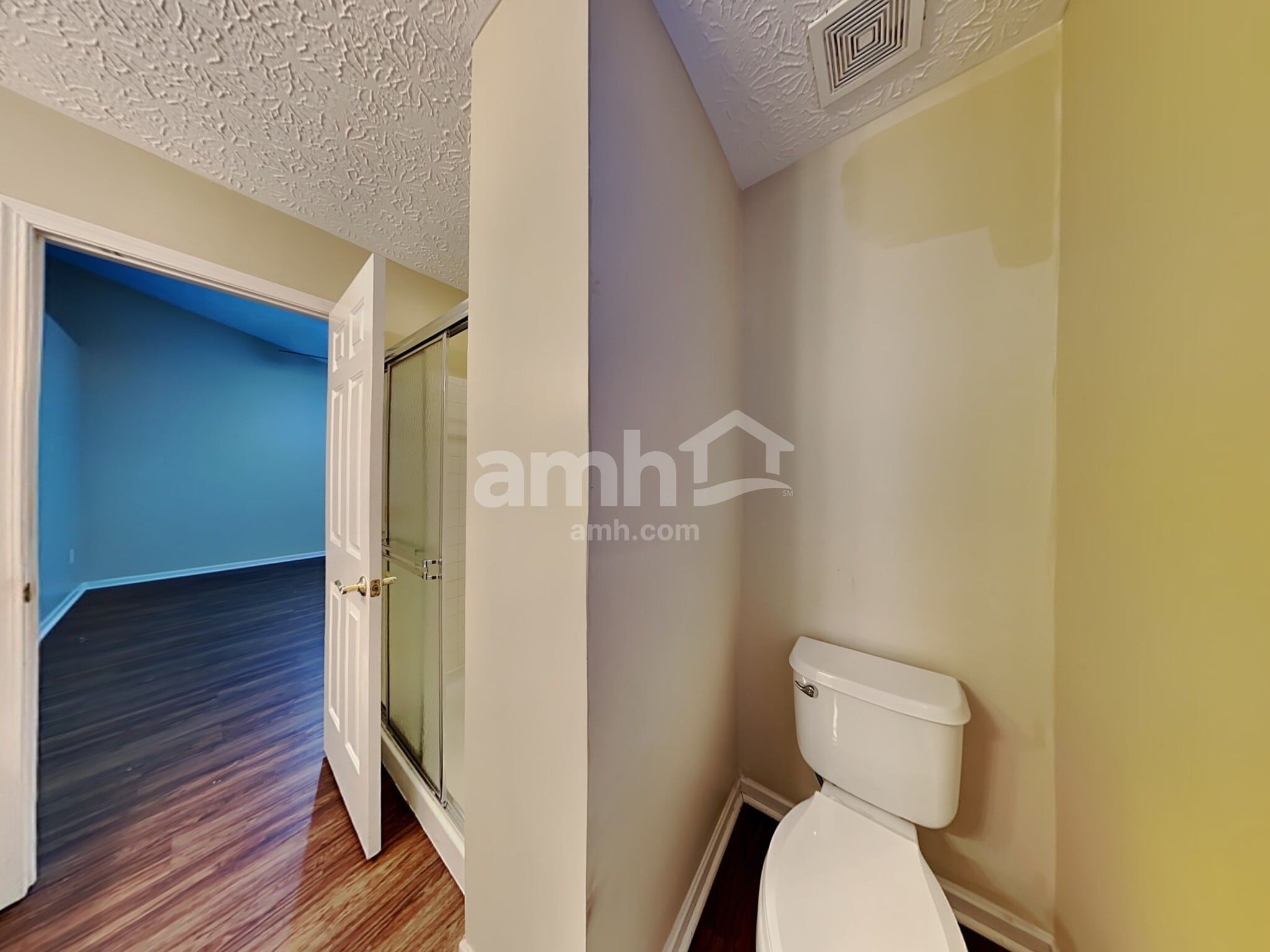Building Photo - 5477 Buxley Dr