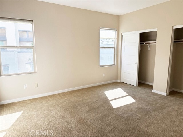 Building Photo - 1508 W Artesia Square