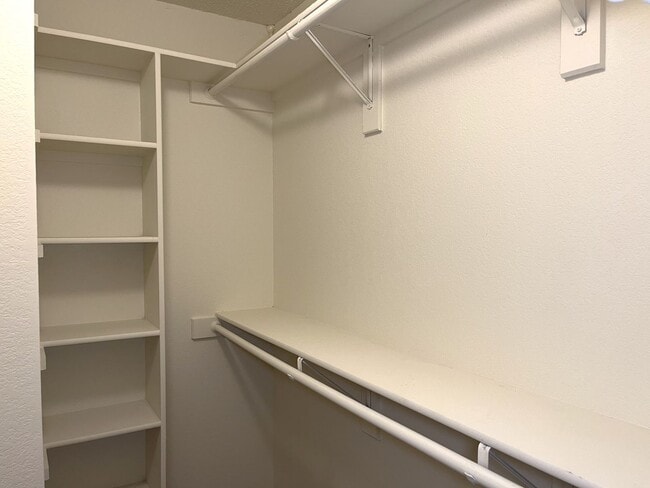 Building Photo - Lorena ISD Duplex