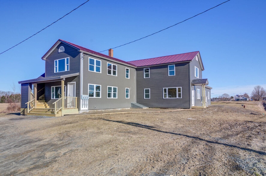 Building Photo - 196 Church Hill Rd