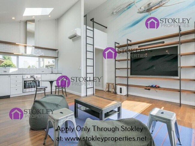 Building Photo - 106 Surfside Ave