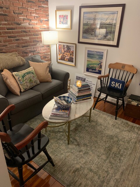 Building Photo - 32 Charter St