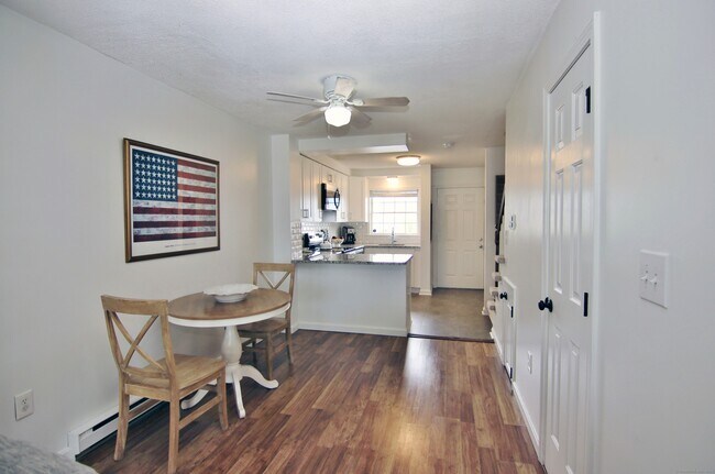 Building Photo - 256 Washington Blvd