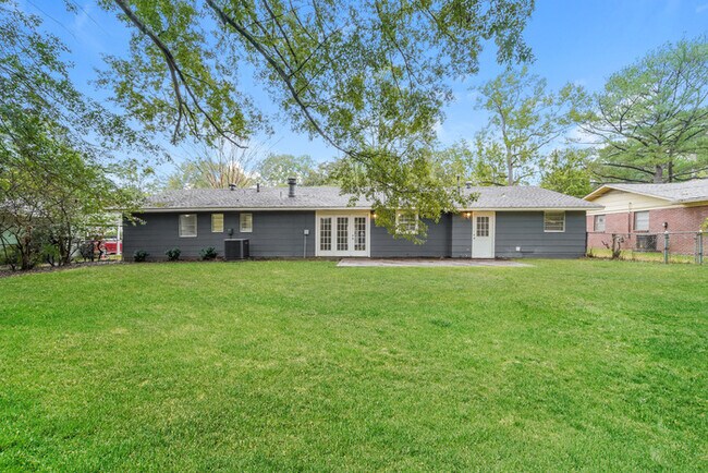 Building Photo - Beautiful Home in Jackson