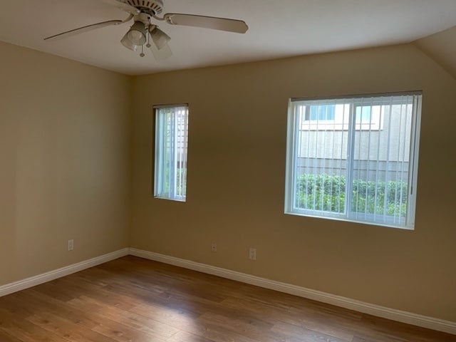 Building Photo - 7515 Charmant Dr