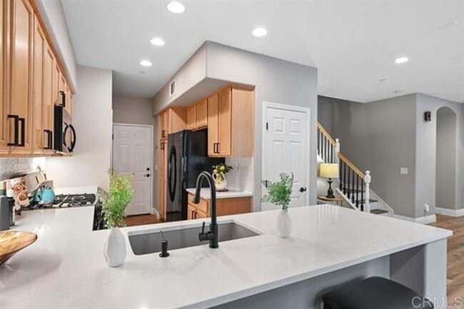 Building Photo - 1436 Clearview Way