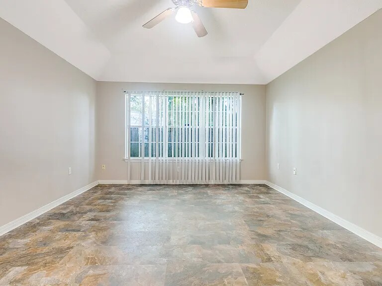 Building Photo - 2566 Barron Ct