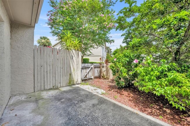 Building Photo - Great Winter Park Townhome