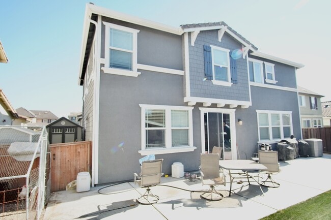 Building Photo - 2795 Ortiz Pl