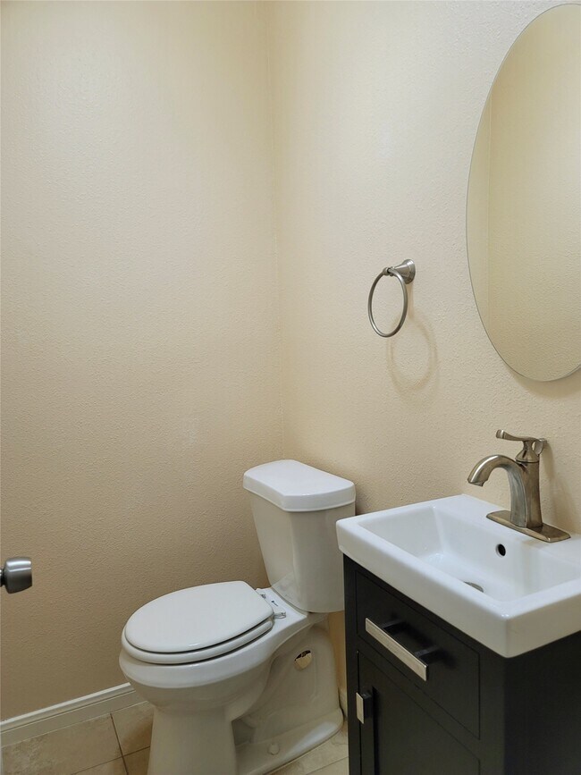 Building Photo - 2203 Place Rebecca Ln