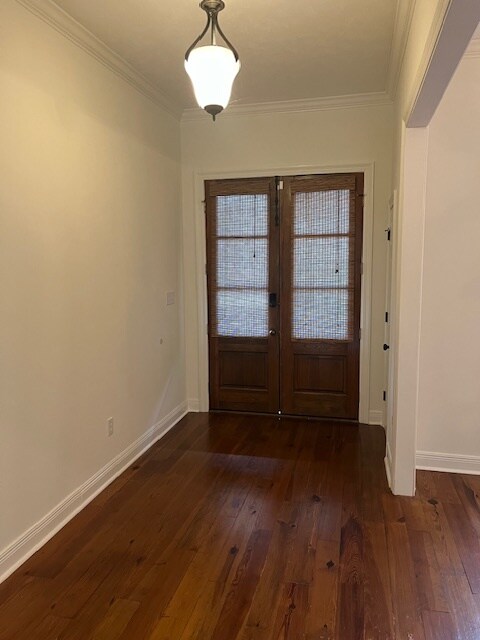 Building Photo - 633 Wendover Way