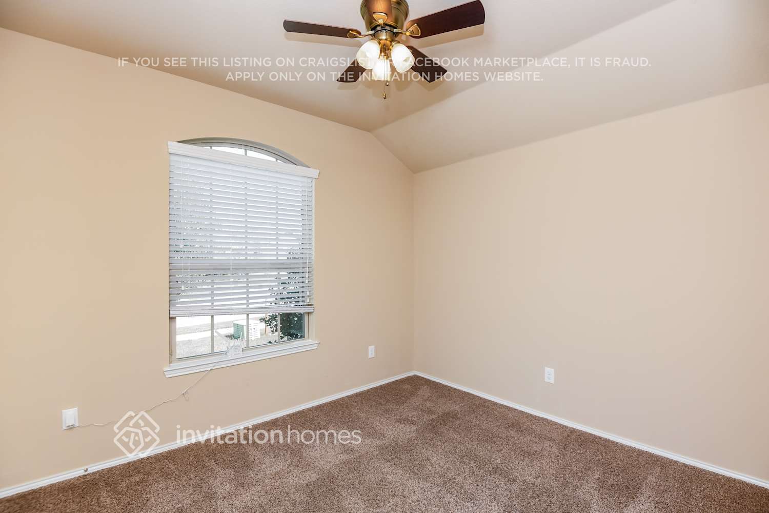 Building Photo - 14320 Broomstick Rd