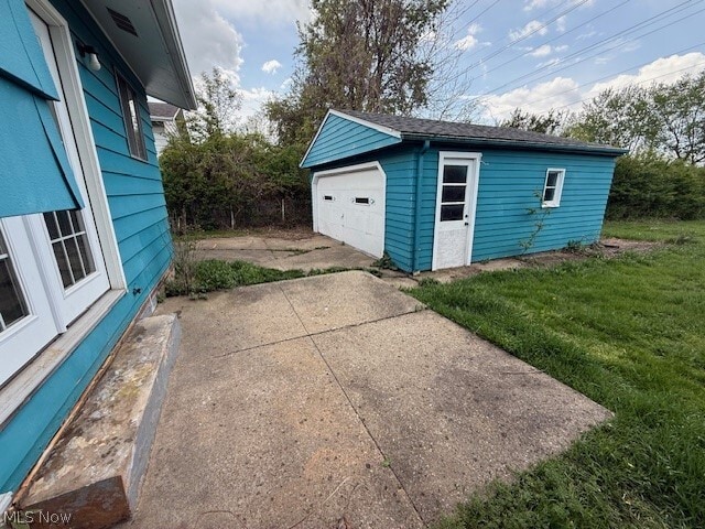 Building Photo - 6446 Wolf Rd