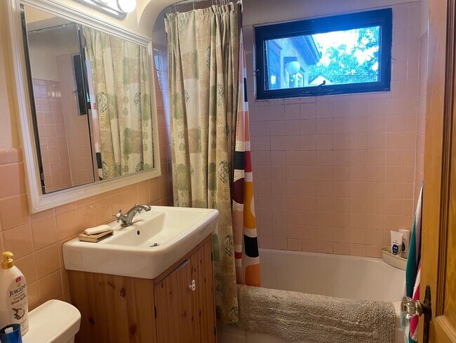 Building Photo - The Cutest 3-Bedroom Tudor - One Block From Como Golf Course