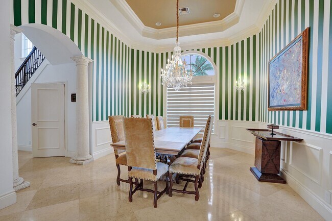 Building Photo - 18669 SE Palm Island Ln